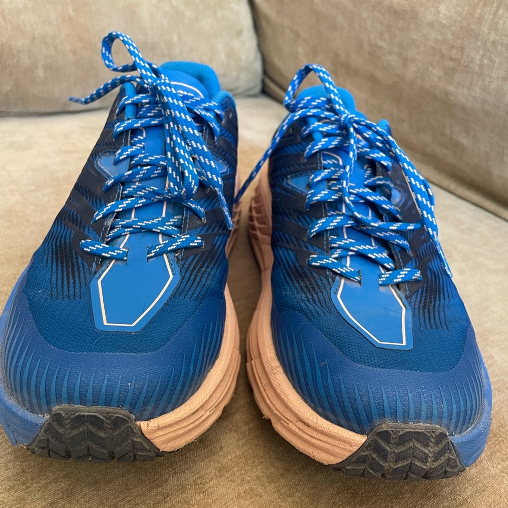 Hoka Speedgoat 4 trail running shoes used 4 times